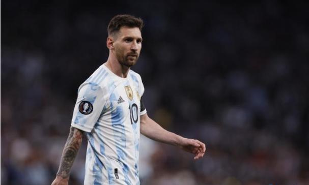 纽约期银日内涨1%，现报48.65美元/盎司